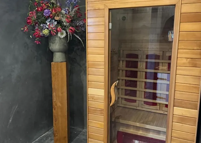 Natuurhuisje Heeren Holiday home *